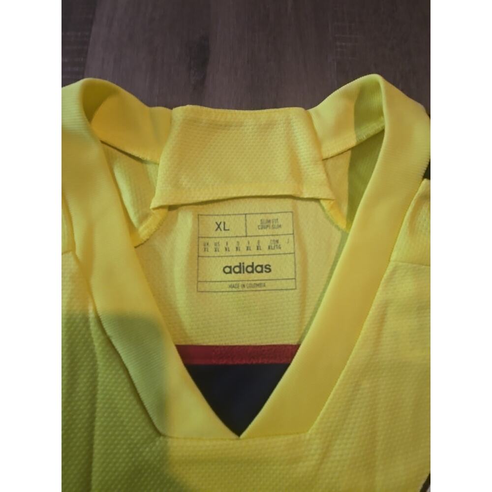 Adidas 2022 Colombia National Team Home Soccer Jersey Size XL Playera Camiseta - Picture 4 of 11